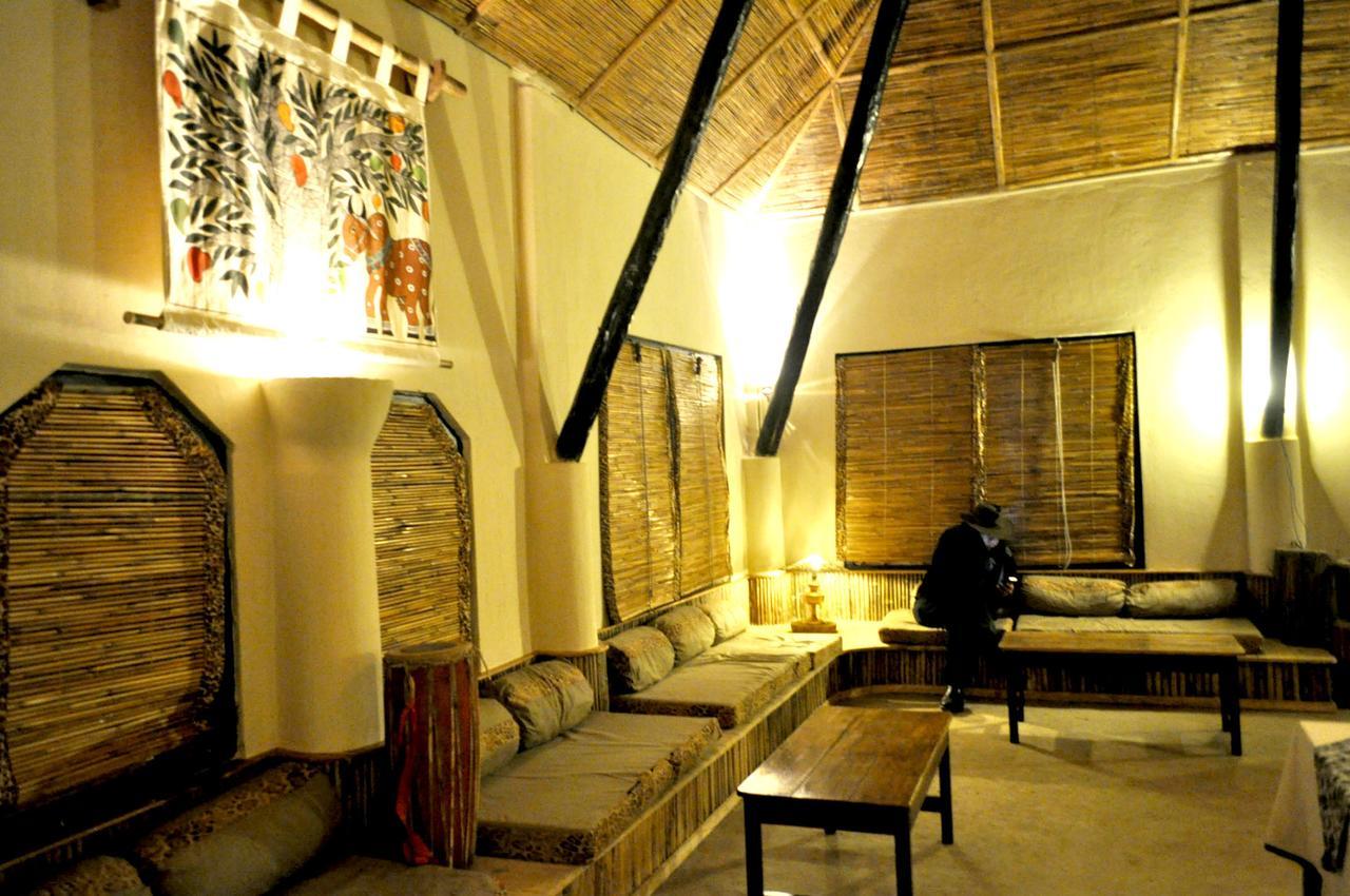 Machan Country Villa Kumarwarti Exteriör bild